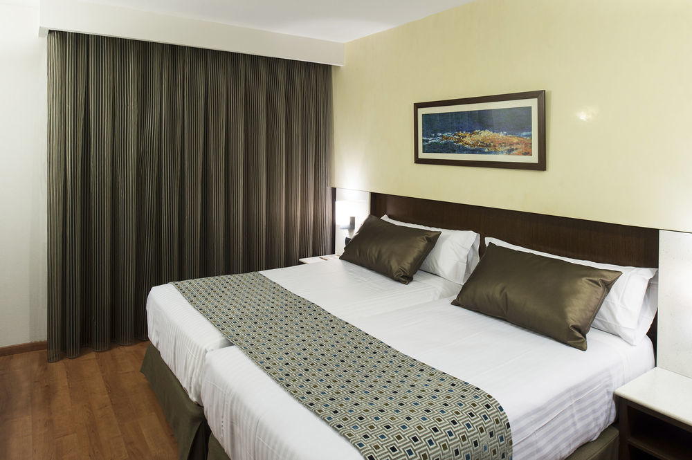 Catalonia Born Hotel Barcelona Ngoại thất bức ảnh