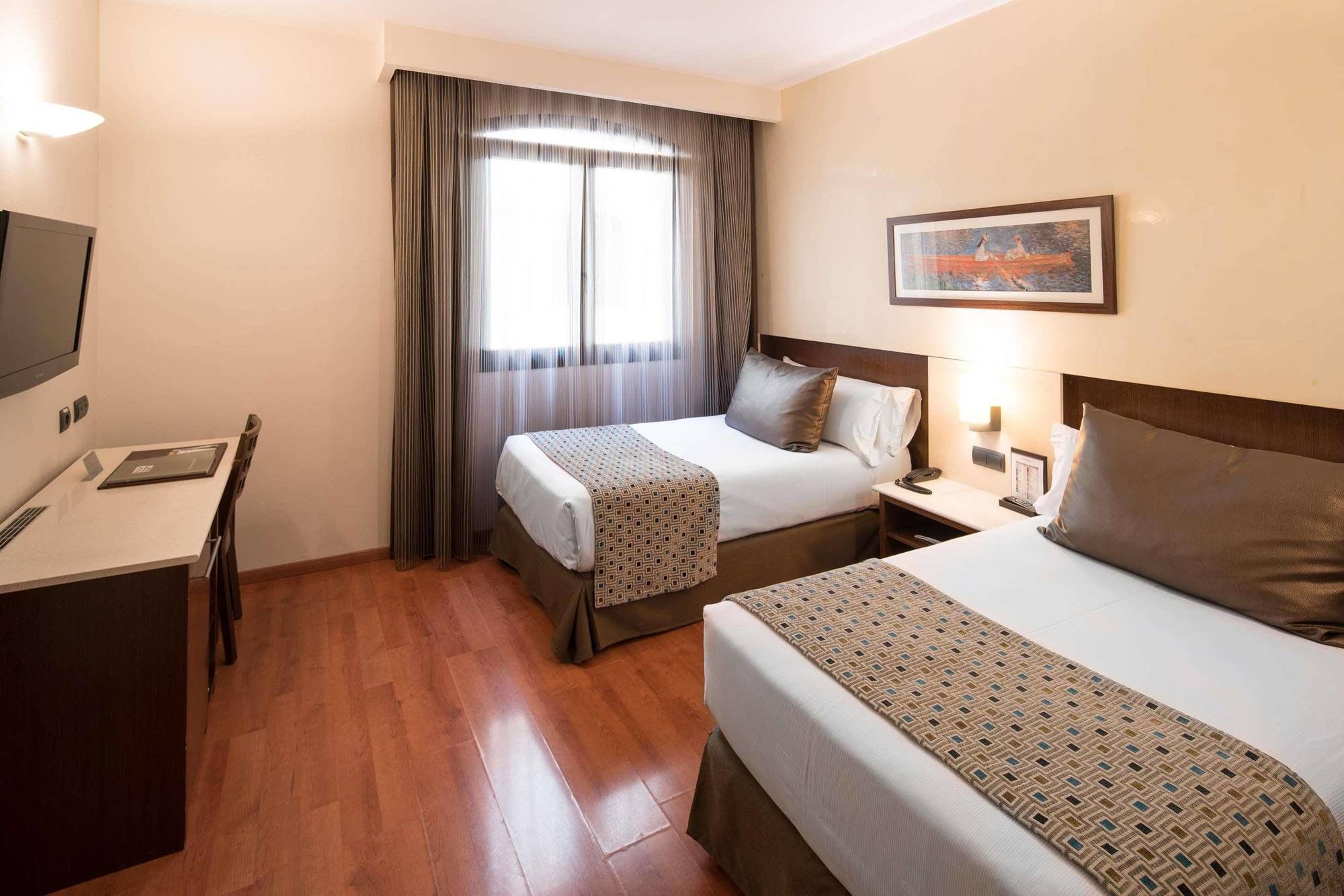 Catalonia Born Hotel Barcelona Ngoại thất bức ảnh